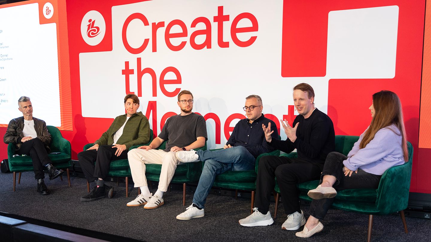 Evan Shapiro - moderator   Will Pithers, Strategic Partner Manager, Sport, META   Tim Haubeil, Channel Director, Sidemen Entertainment   Sami Qasem, Director of Creator and Content Partnerships, Tubi   Jorrit Eringa, Head of Content Partnerships for the Benelux and Nordics, Snap Inc   Helen O'Donnell, Interim VP. Content & Creators, BBC Studios Digital Brands 